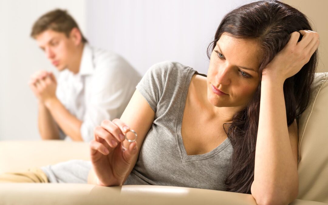 Filing for Divorce: How Much Involvement Do You Need From a Lawyer?